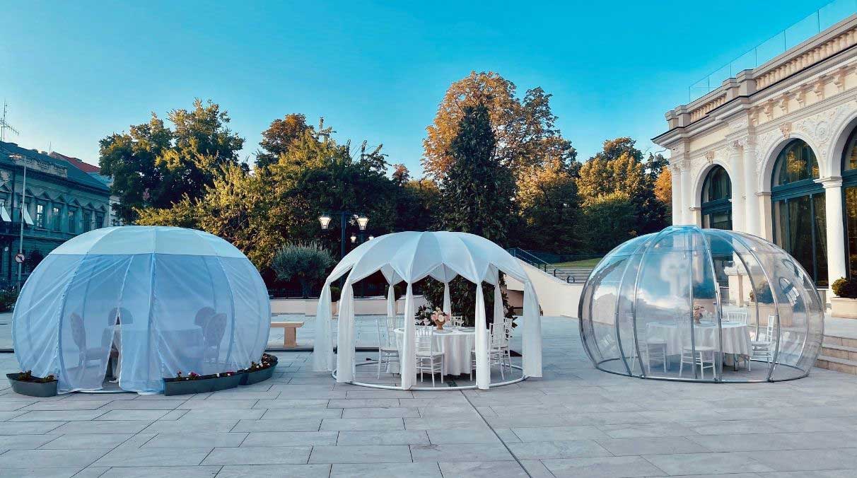 Drei verschiedene Pavillons von Primo in runder Form: mobile Kuppel, Pavillon und Wintergarten.